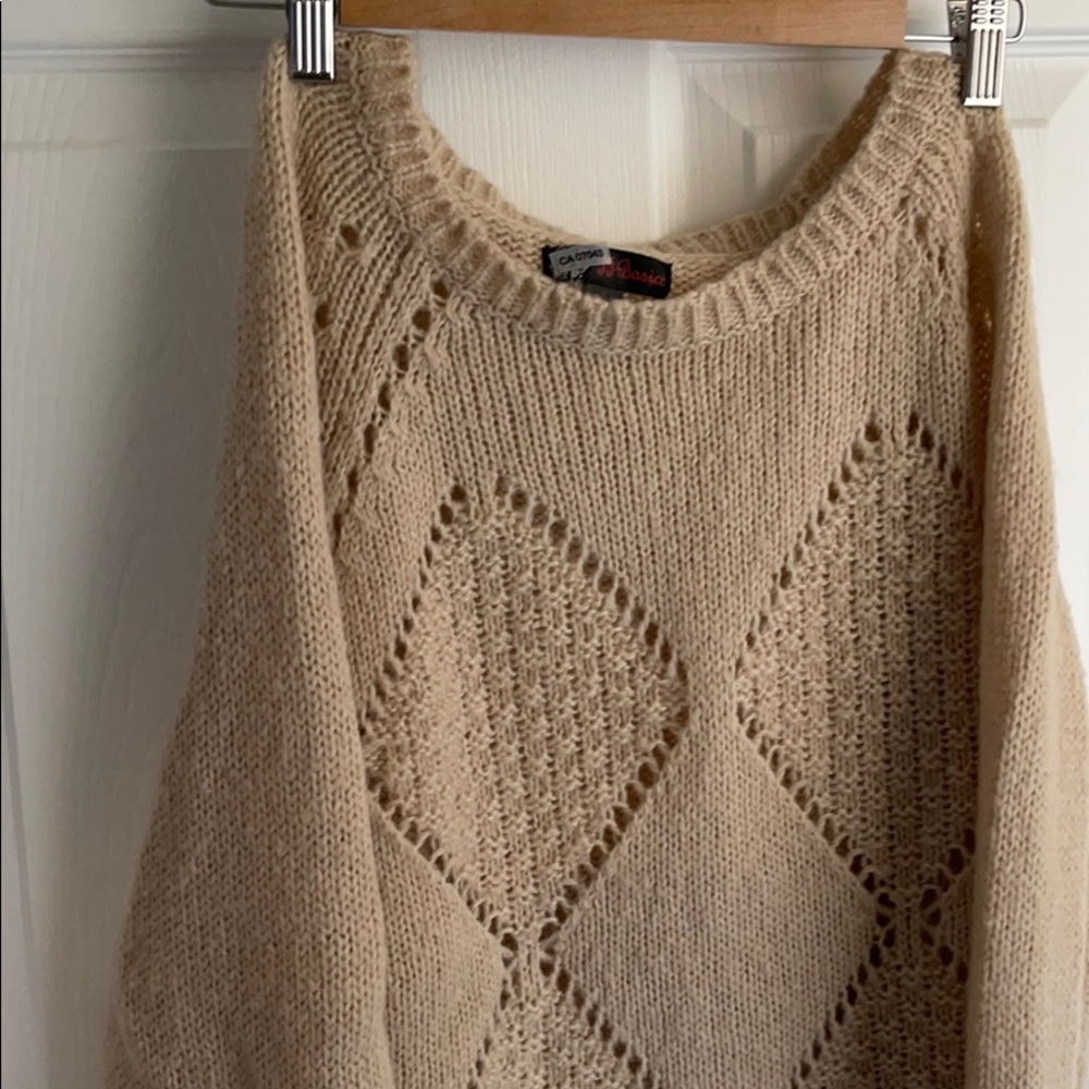 Knit sweater